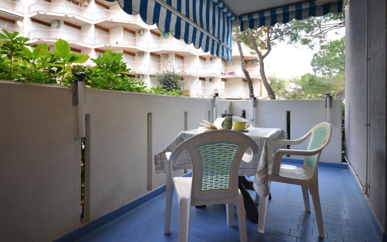 Residenza Marco Polo Appartement Lignano Sabbiadoro Buitenkant foto