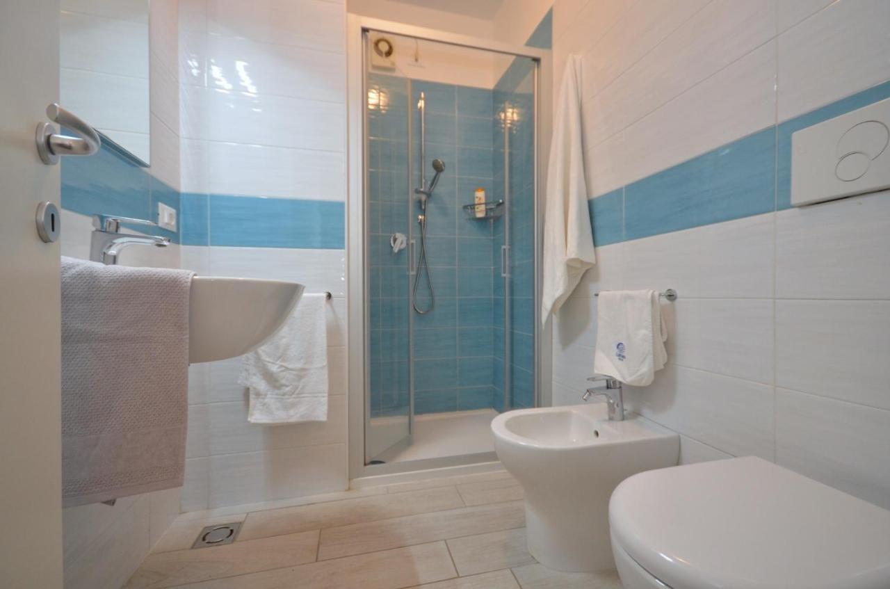 Residenza Marco Polo Appartement Lignano Sabbiadoro Buitenkant foto