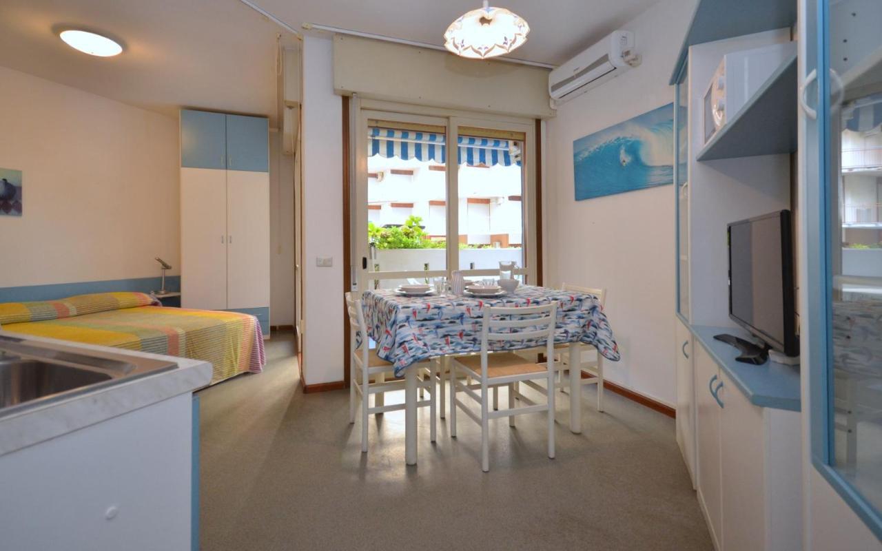 Residenza Marco Polo Appartement Lignano Sabbiadoro Buitenkant foto